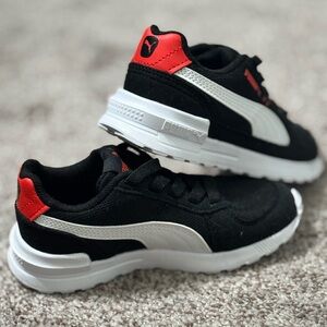 Puma Kids Black and Red Sneakers